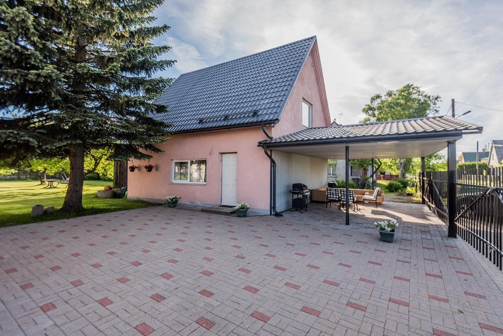 Lubja Holiday House Vila Pärnu Exterior foto